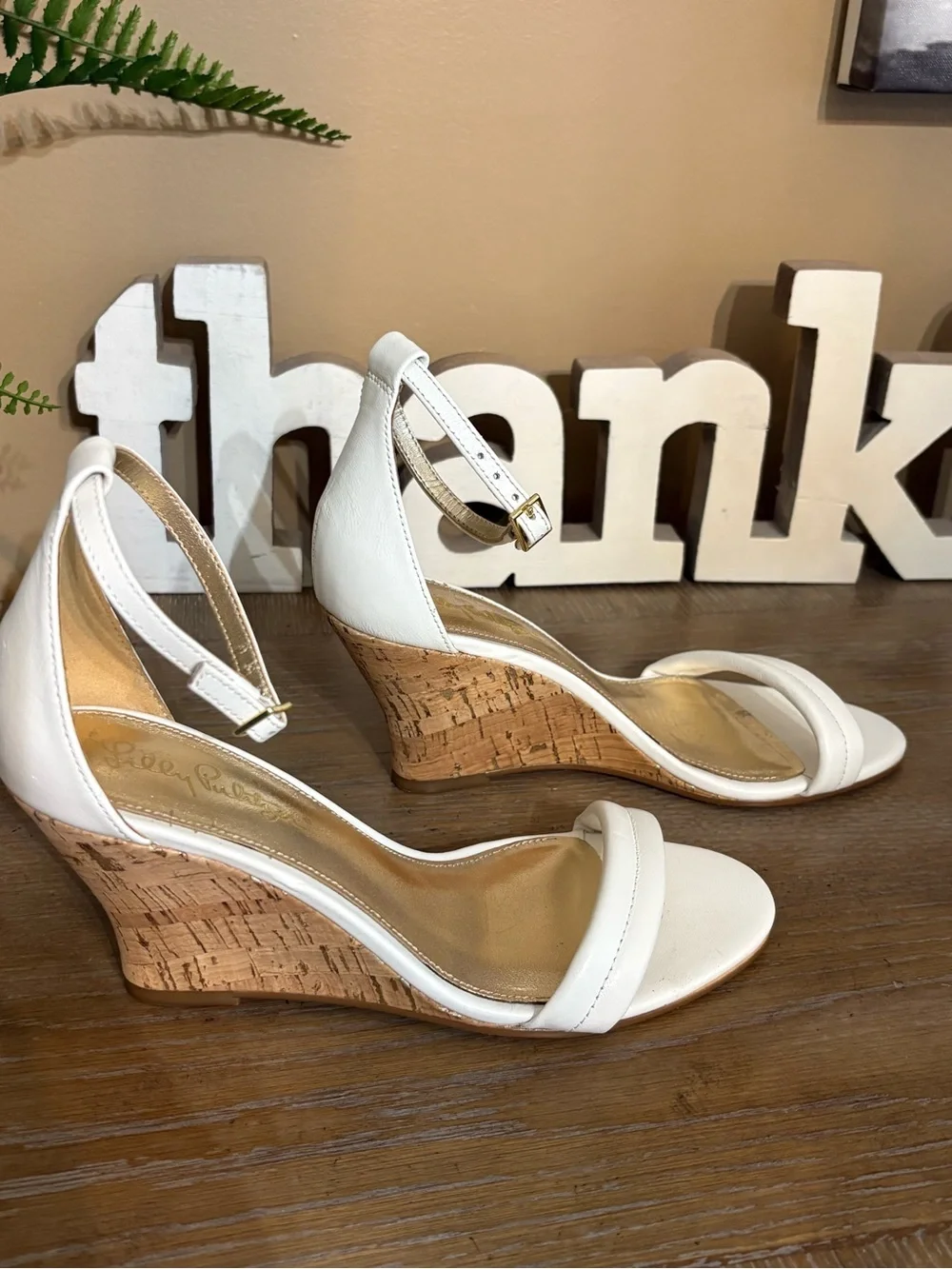 Lilly Pulitzer Jenna Wedge Resort White Ankle Strap Sandals Cork Wedge Size 6.5M